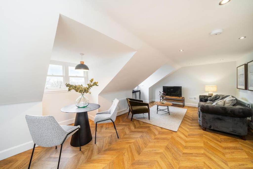The Crescent, Aberdeen City Centre Apartment ภายนอก รูปภาพ